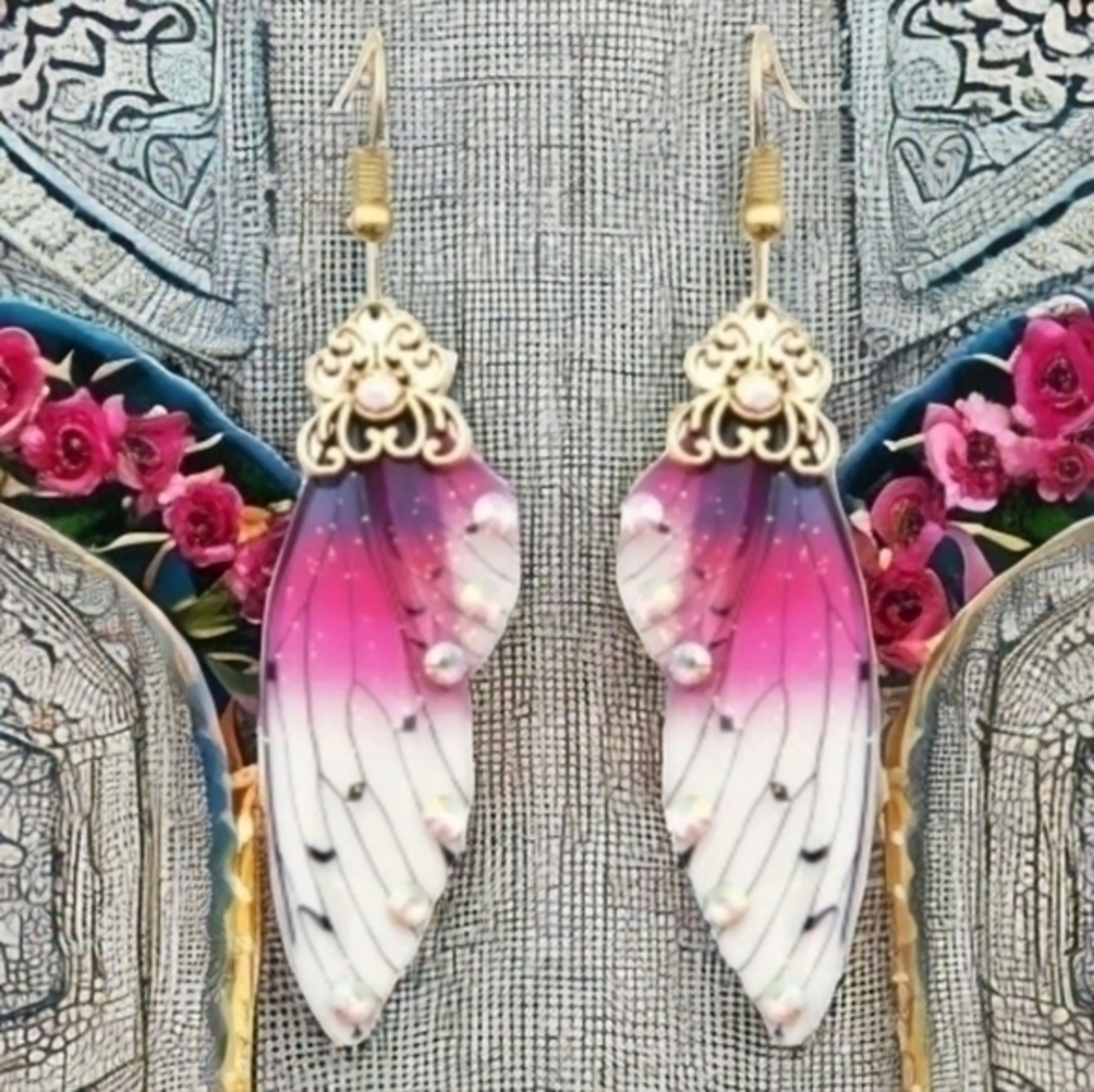 MODCLOTH ACRYLIC BUTTERFLY WING JEWELED EARRINGS 2
